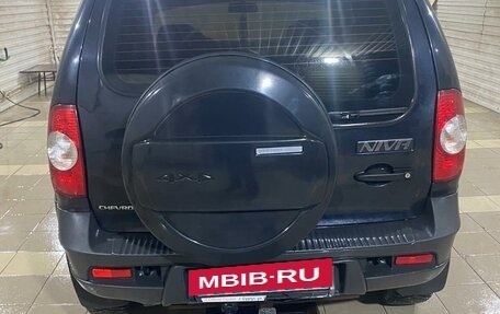 Chevrolet Niva I рестайлинг, 2013 год, 650 000 рублей, 4 фотография