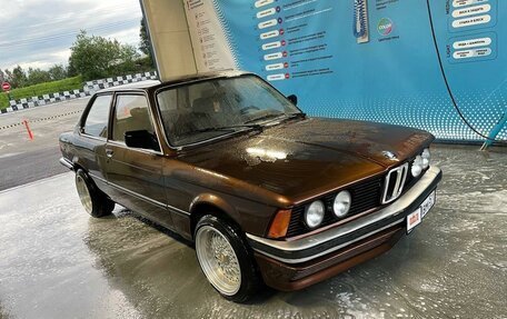 BMW 3 серия, 1983 год, 470 000 рублей, 3 фотография