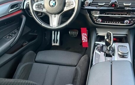 BMW 5 серия, 2018 год, 4 100 000 рублей, 24 фотография