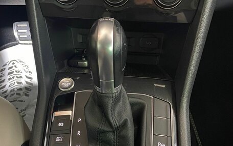 Volkswagen Tiguan II, 2019 год, 3 150 000 рублей, 16 фотография