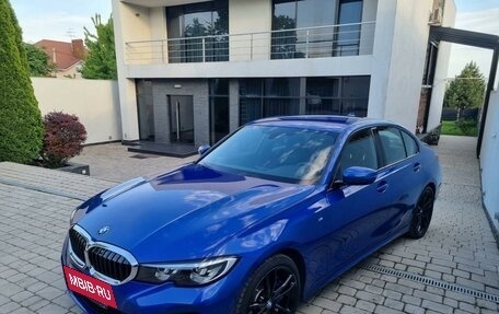 BMW 3 серия, 2019 год, 4 750 000 рублей, 2 фотография