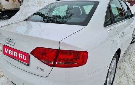 Audi A4, 2010 год, 1 299 000 рублей, 14 фотография