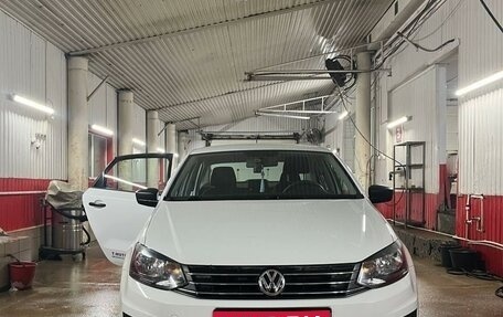 Volkswagen Polo VI (EU Market), 2018 год, 1 650 000 рублей, 1 фотография