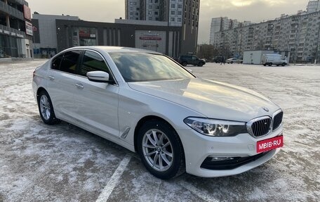 BMW 5 серия, 2018 год, 3 320 000 рублей, 3 фотография