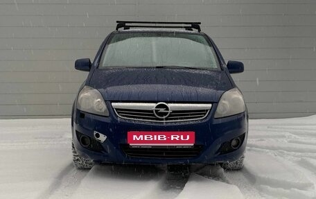 Opel Zafira B, 2011 год, 733 000 рублей, 2 фотография
