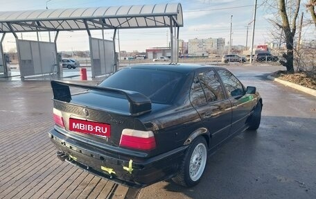 BMW 3 серия, 1994 год, 780 000 рублей, 11 фотография