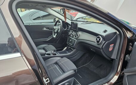 Mercedes-Benz GLA, 2016 год, 2 500 000 рублей, 8 фотография