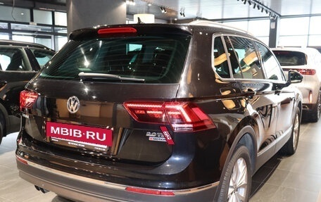 Volkswagen Tiguan II, 2017 год, 2 899 000 рублей, 3 фотография