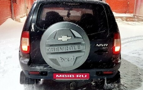 Chevrolet Niva I рестайлинг, 2007 год, 410 000 рублей, 3 фотография