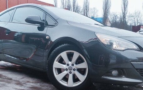 Opel Astra J, 2013 год, 990 000 рублей, 2 фотография