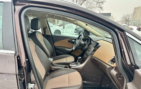 Opel Astra J, 2014 год, 1 195 000 рублей, 11 фотография