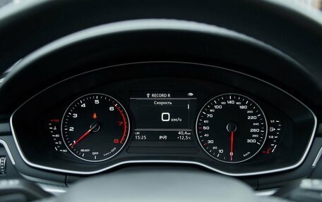 Audi A4, 2017 год, 2 360 000 рублей, 10 фотография