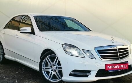 Mercedes-Benz E-Класс, 2013 год, 1 550 000 рублей, 2 фотография