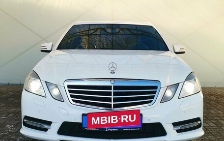Mercedes-Benz E-Класс, 2013 год, 1 550 000 рублей, 3 фотография