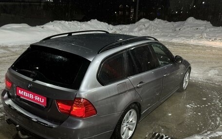 BMW 3 серия, 2009 год, 1 300 000 рублей, 16 фотография