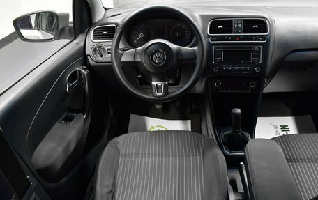 Volkswagen Polo VI (EU Market), 2013 год, 895 000 рублей, 12 фотография
