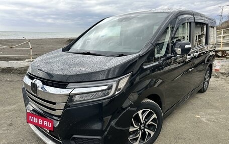 Honda Stepwgn IV, 2019 год, 2 290 000 рублей, 18 фотография