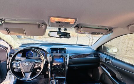 Toyota Camry, 2017 год, 3 050 000 рублей, 9 фотография