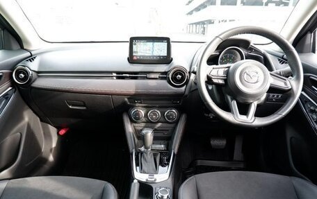 Mazda Demio IV, 2019 год, 800 000 рублей, 5 фотография
