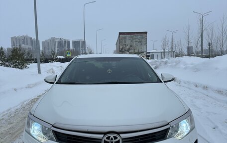 Toyota Camry, 2014 год, 2 200 000 рублей, 4 фотография