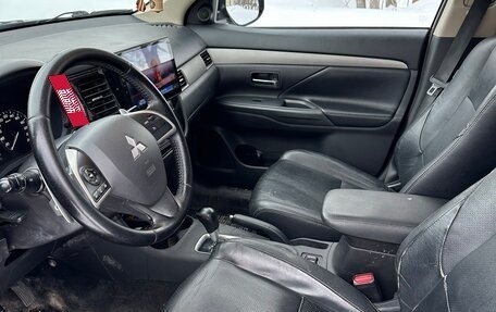 Mitsubishi Outlander III рестайлинг 3, 2012 год, 1 270 000 рублей, 11 фотография