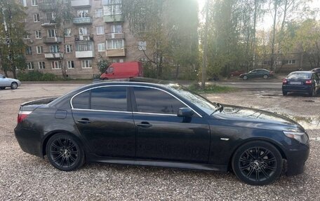BMW 5 серия, 2003 год, 1 300 000 рублей, 3 фотография