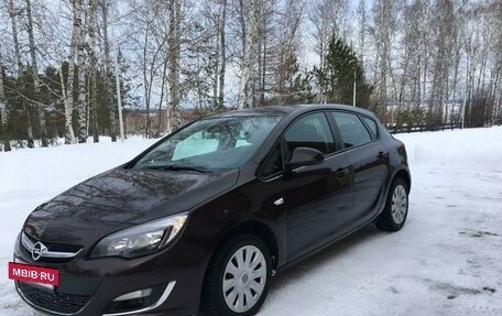 Opel Astra J, 2014 год, 1 168 000 рублей, 9 фотография