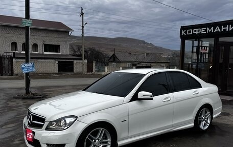 Mercedes-Benz C-Класс, 2011 год, 1 385 000 рублей, 1 фотография