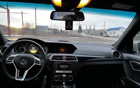 Mercedes-Benz C-Класс, 2011 год, 1 385 000 рублей, 17 фотография