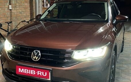 Volkswagen Tiguan II, 2020 год, 4 800 000 рублей, 5 фотография