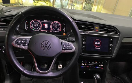 Volkswagen Tiguan II, 2020 год, 4 800 000 рублей, 23 фотография