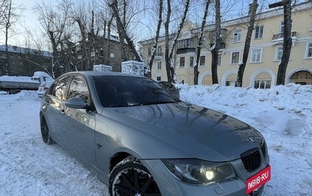 BMW 3 серия, 2005 год, 870 000 рублей, 6 фотография