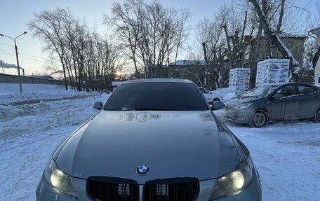 BMW 3 серия, 2005 год, 870 000 рублей, 11 фотография