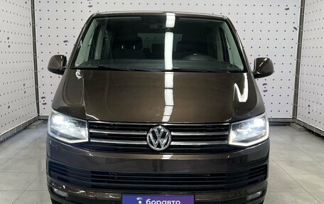 Volkswagen Multivan T6 рестайлинг, 2015 год, 4 195 000 рублей, 8 фотография