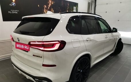 BMW X5, 2020 год, 10 940 000 рублей, 2 фотография