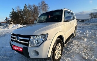 Mitsubishi Pajero IV, 2011 год, 1 899 999 рублей, 1 фотография