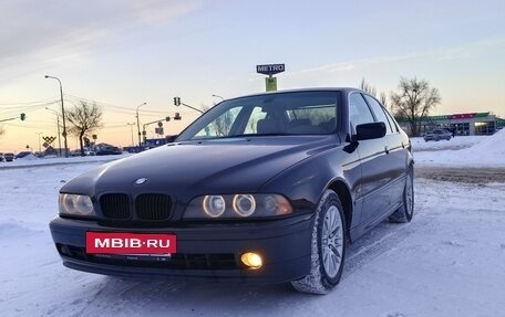 BMW 5 серия, 2003 год, 650 000 рублей, 3 фотография
