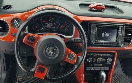Volkswagen Beetle, 2018 год, 2 600 000 рублей, 6 фотография