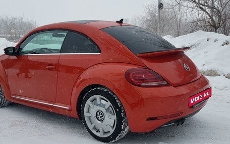 Volkswagen Beetle, 2018 год, 2 600 000 рублей, 4 фотография