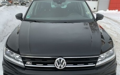 Volkswagen Tiguan II, 2018 год, 3 590 000 рублей, 1 фотография