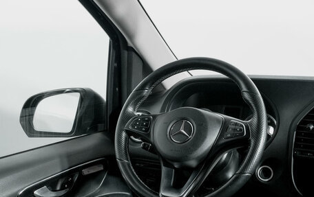 Mercedes-Benz Vito, 2017 год, 3 420 000 рублей, 14 фотография