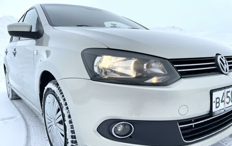 Volkswagen Polo VI (EU Market), 2012 год, 810 000 рублей, 13 фотография