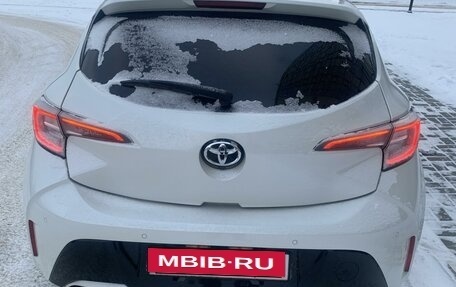 Toyota Corolla, 2018 год, 1 930 000 рублей, 3 фотография
