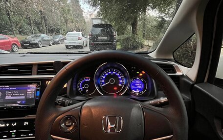 Honda Fit III, 2016 год, 1 100 000 рублей, 12 фотография