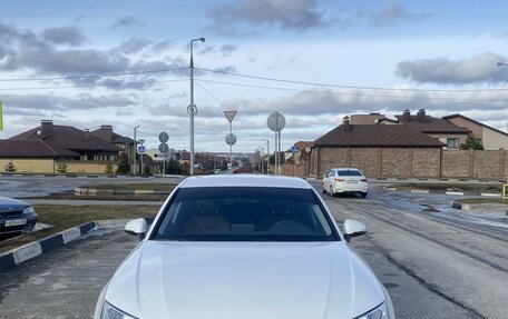Audi A4, 2019 год, 2 730 000 рублей, 1 фотография