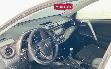 Toyota RAV4, 2016 год, 2 950 000 рублей, 3 фотография