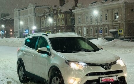Toyota RAV4, 2016 год, 2 950 000 рублей, 7 фотография