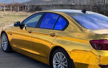 BMW 5 серия, 2015 год, 3 200 000 рублей, 15 фотография