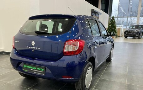 Renault Sandero II рестайлинг, 2019 год, 955 000 рублей, 17 фотография