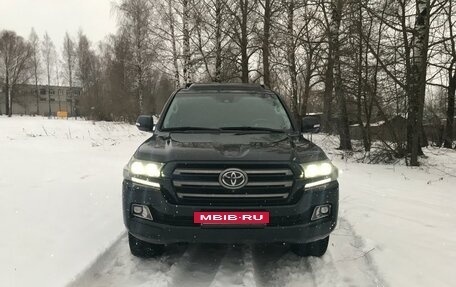 Toyota Land Cruiser 200, 2015 год, 6 500 000 рублей, 2 фотография